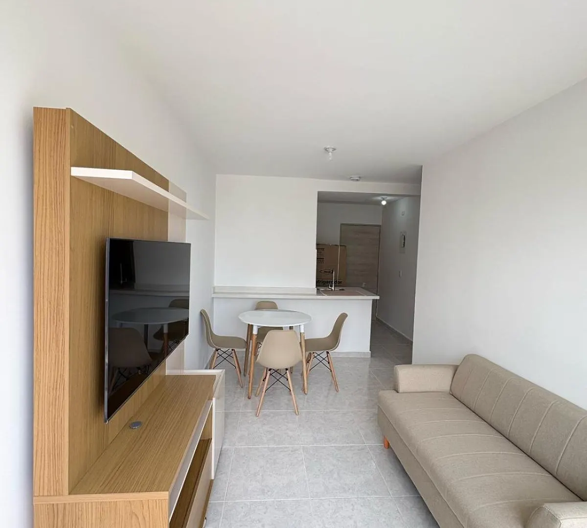 Be The First To Stay In Our Beautiful Apartment contacts